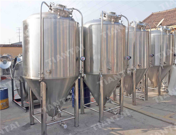 1500L Microbrewery fermenter